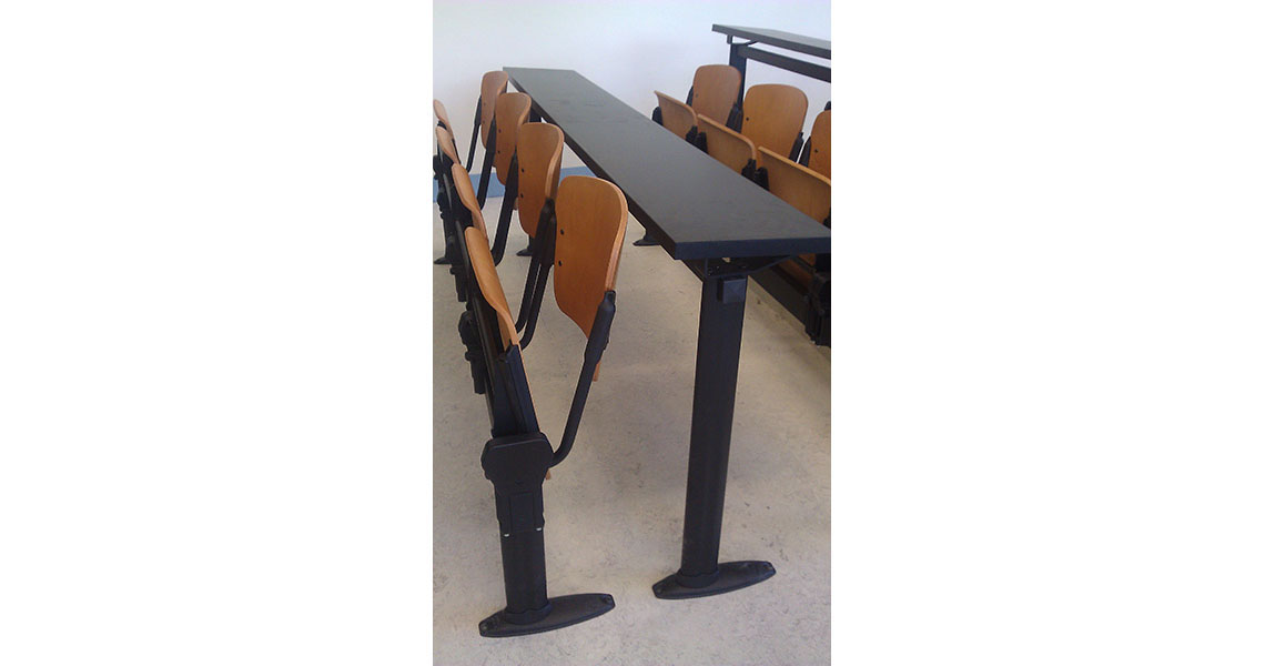 lecture-hall-commercial-bench-seating-w-arms-cortina-img-08