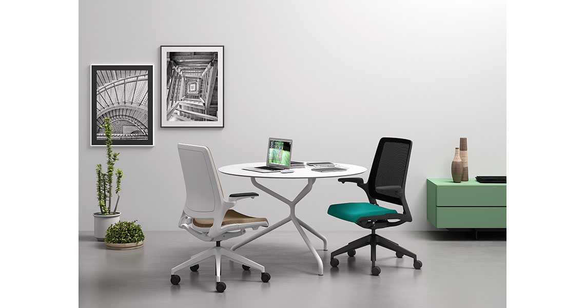 self-adjustable-chair-w-modern-design-astra-img-10