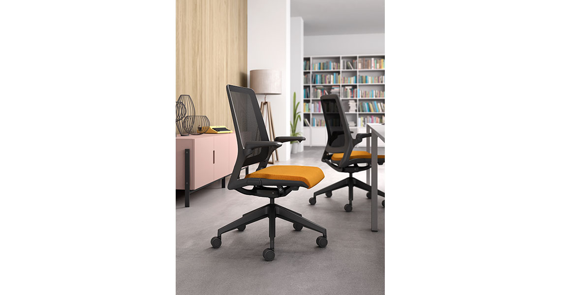 self-adjustable-chair-w-modern-design-astra-img-11