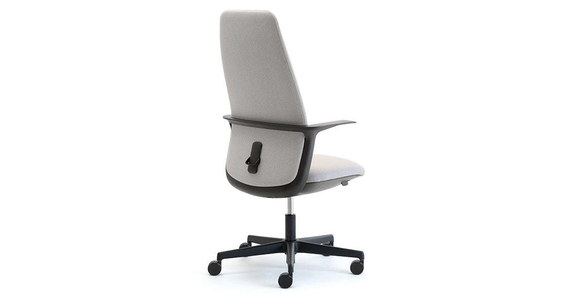 task-kinesit-f-executive-office-w-style-aura-img-04