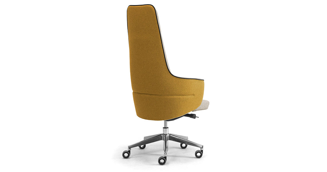 Executive high back office chair with modern design Leyform srl