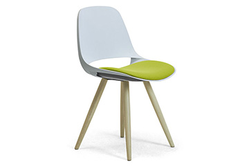 Modern monocoque design visitor chairs with wooden legs Cosmo