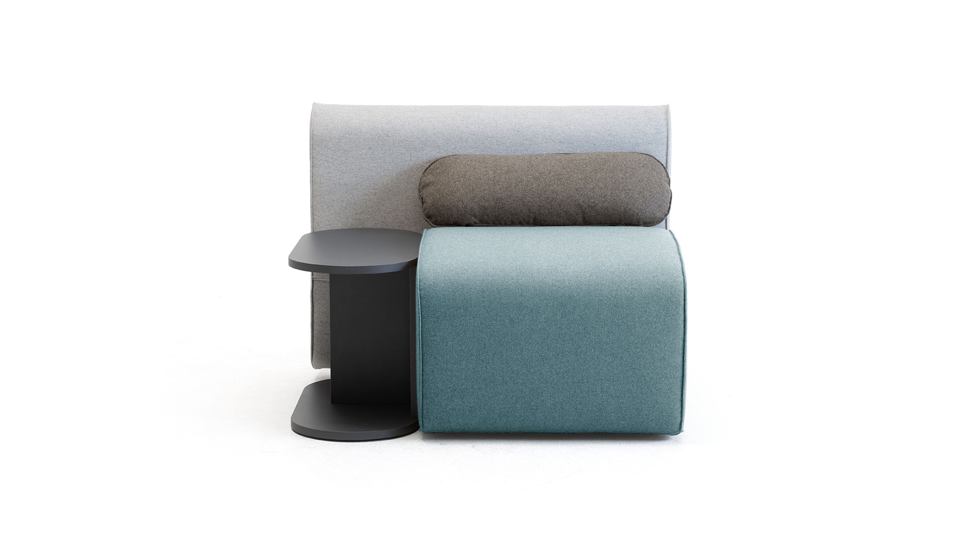 sofa-plus-modular-pouffes-f-hall-open-space-noa-img-08