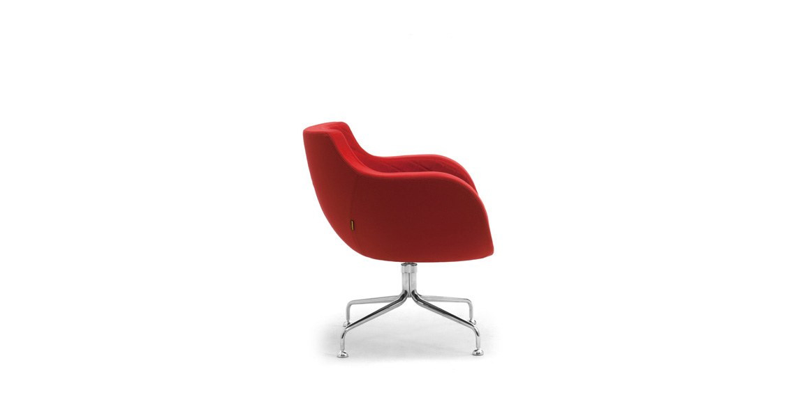 scandinavian-lounge-chairs-f-lobby-waiting-area-victoria-img-13