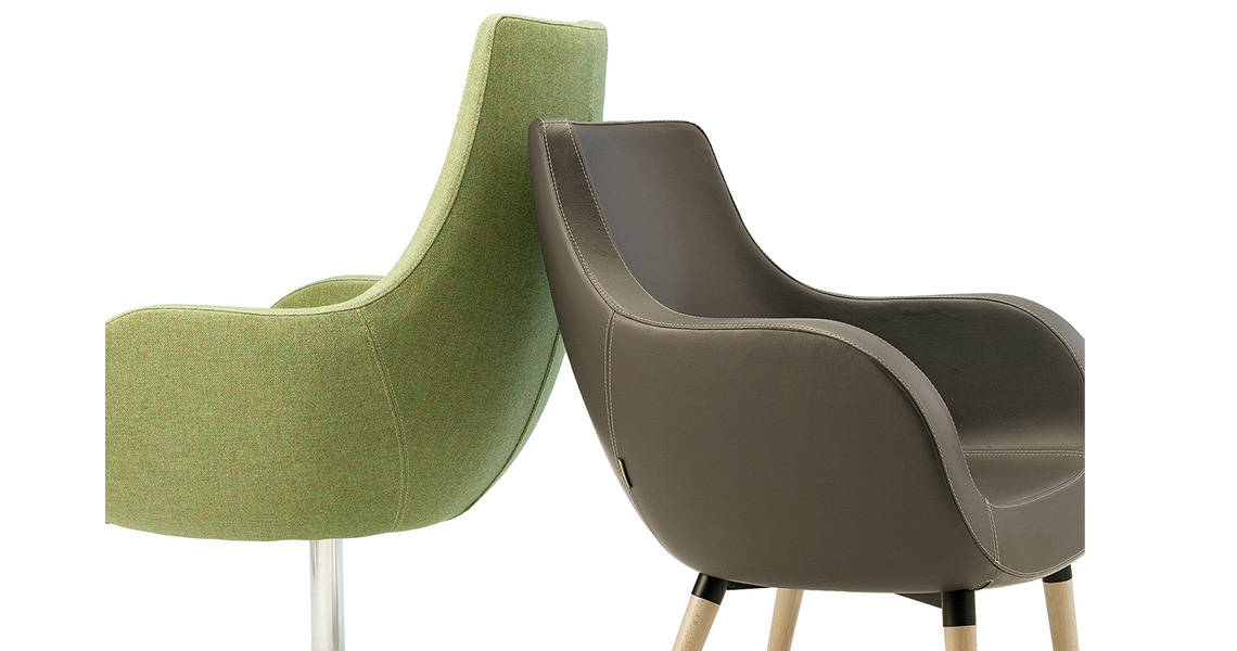 scandinavian-lounge-chairs-f-lobby-waiting-area-victoria-img-17