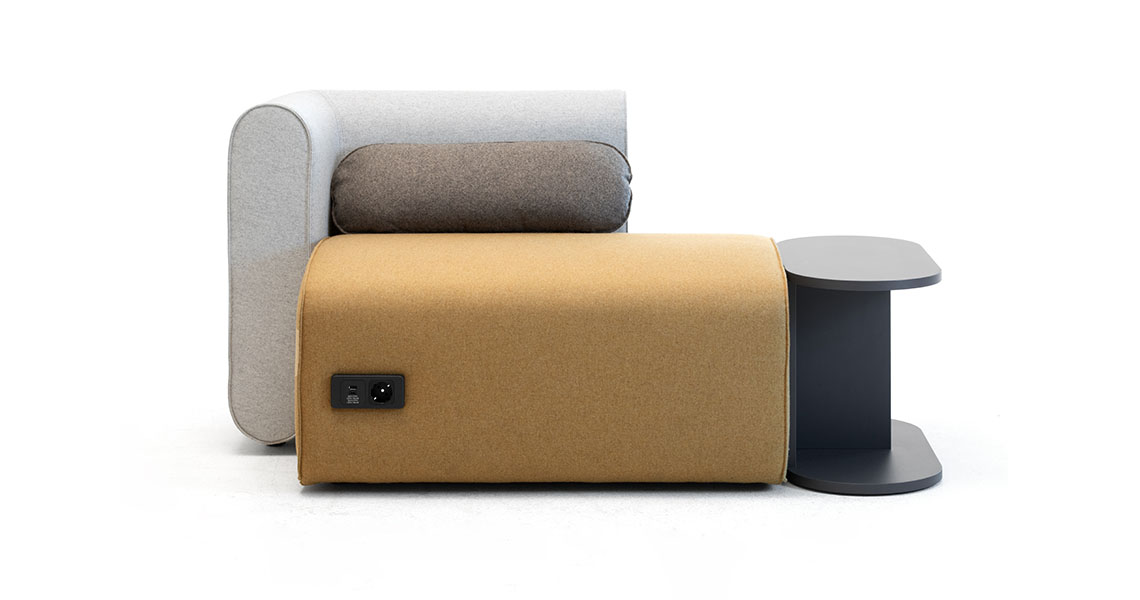 coffee-tables-f-poufs-sofas-in-waiting-rooms-lobbies-noa-img-05