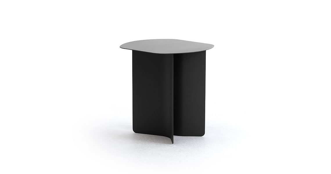 coloured-coffee-table-modern-metal-slim-img-04